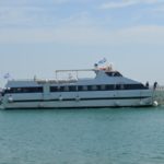 Η πρώτη προσέγγιση του πλοίου Azimut στη Λευκάδα