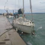 Θυελλώδεις οι άνεμοι βύθισαν ιστιοφόρο στην Λευκάδα