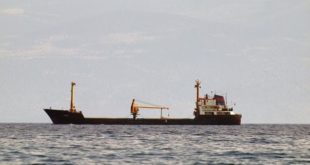 Προσάραξη φορτηγού πλοίου στον Λευκάτα