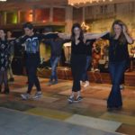 Κοσμοσυρροή και κέφι στον χορό της Νέας Χορωδίας