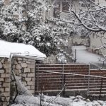 Συμβαίνει τώρα: Πυκνό χιόνι πέφτει σε Εγκλουβή και Καρυά