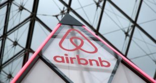 Airbnb: Τέλος οι ενοικιάσεις σε πολυκατοικίες