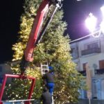 Το πρώτο άναμμα του ψηλότερου Δένδρου της Ελλάδας