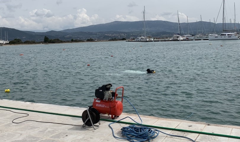 Το σχόλιο της ημέρας: Πλωτές εξέδρες στο λιμάνι