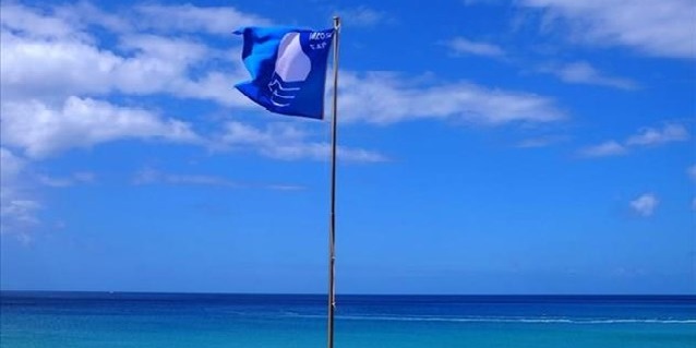 2η παγκοσμίως με 545 γαλάζιες σημαίες η Ελλάδα 8 στη Λευκάδα