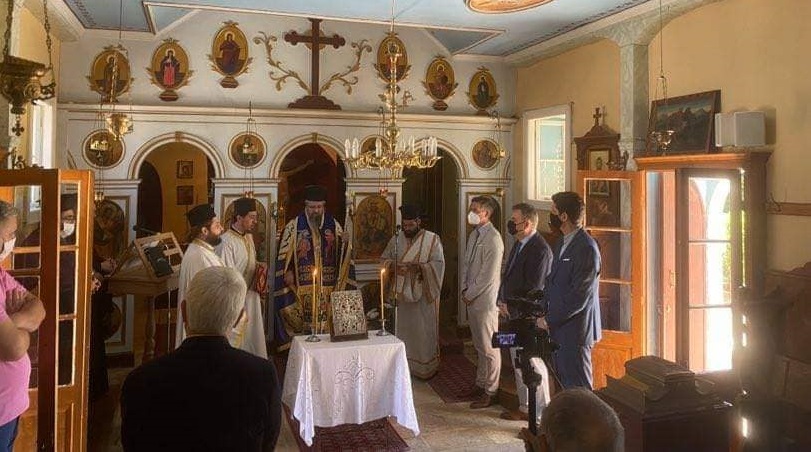 Η Θεία Λειτουργία στο ιστορικό εκκλησάκι των Βλαχερνών