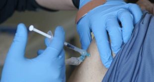 Σκάνδαλο με εμβολιασμούς – μαϊμού στον Παλαμά Καρδίτσας