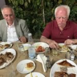 Συνάντηση της Λευκαδο Βονιτσάνικης παρέας με γουρουνόπουλο