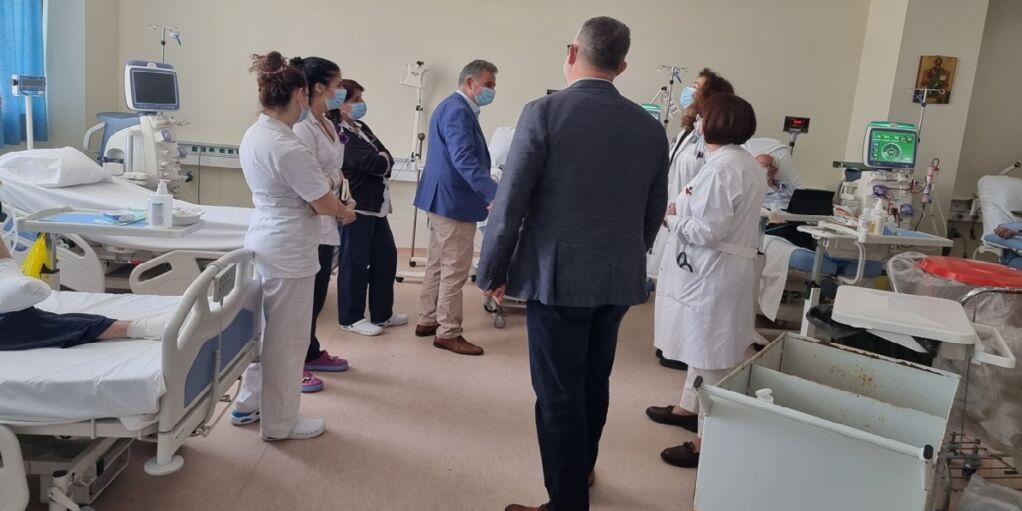 Επίσκεψη Βουλευτή στο Νοσοκομείο, πρόσληψη γυναικολόγου & προμήθεια εξοπλισμού