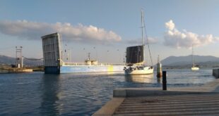 Αποκατάσταση της κυκλοφορίας σκαφών στην διώρυγα της Λευκάδας